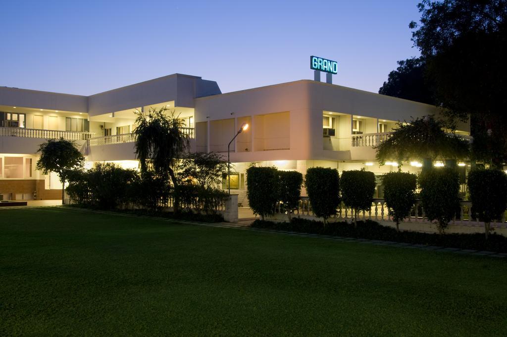 Grand Hotel Agra  Exterior foto
